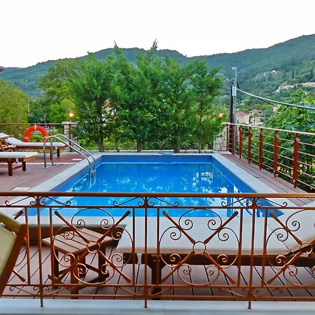 Villa Prestige Asprogerakata
